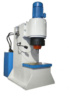 Heavy Duty Riveting Machine